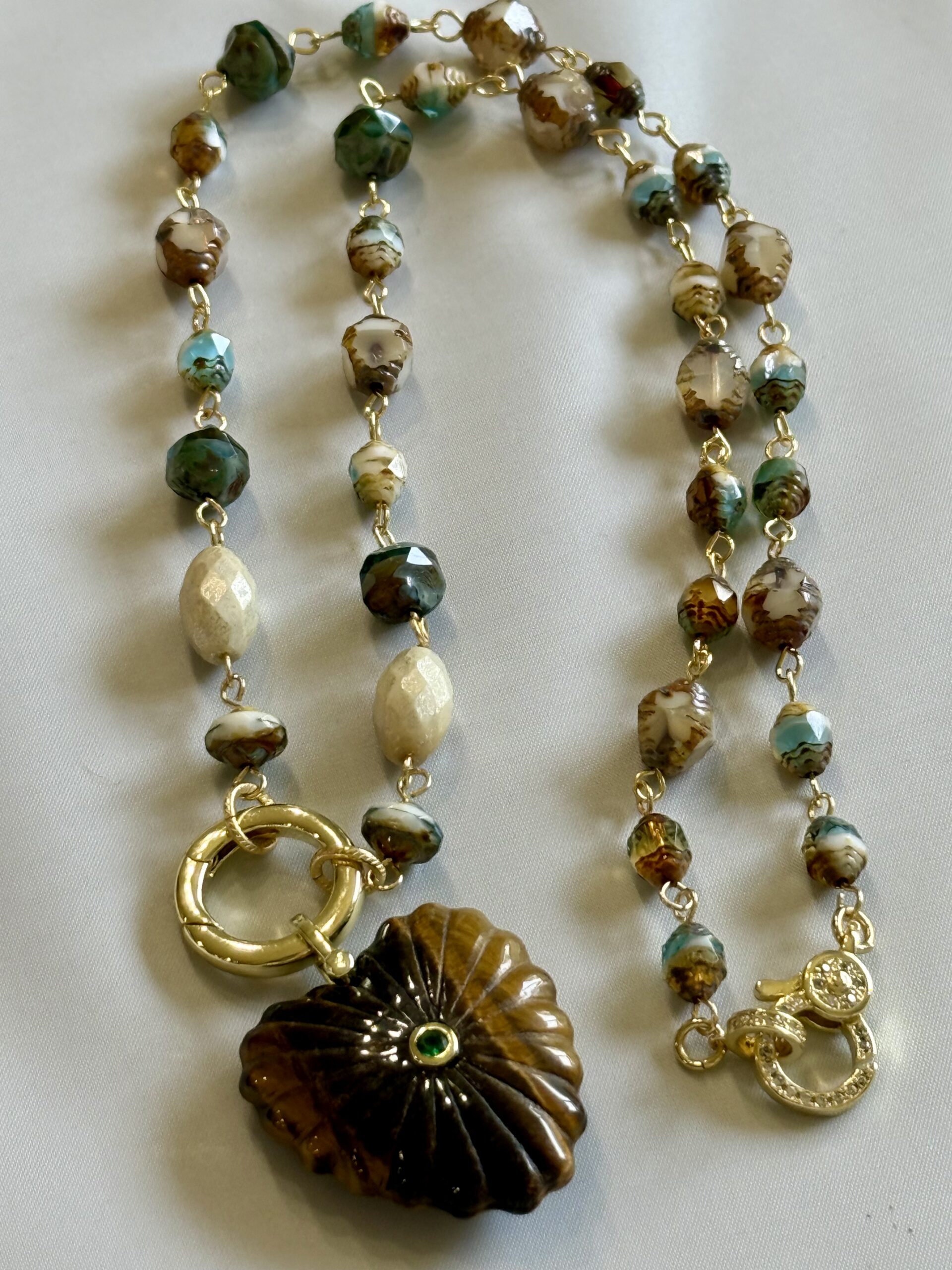 Tiger Eye Heart Necklace - Image 3