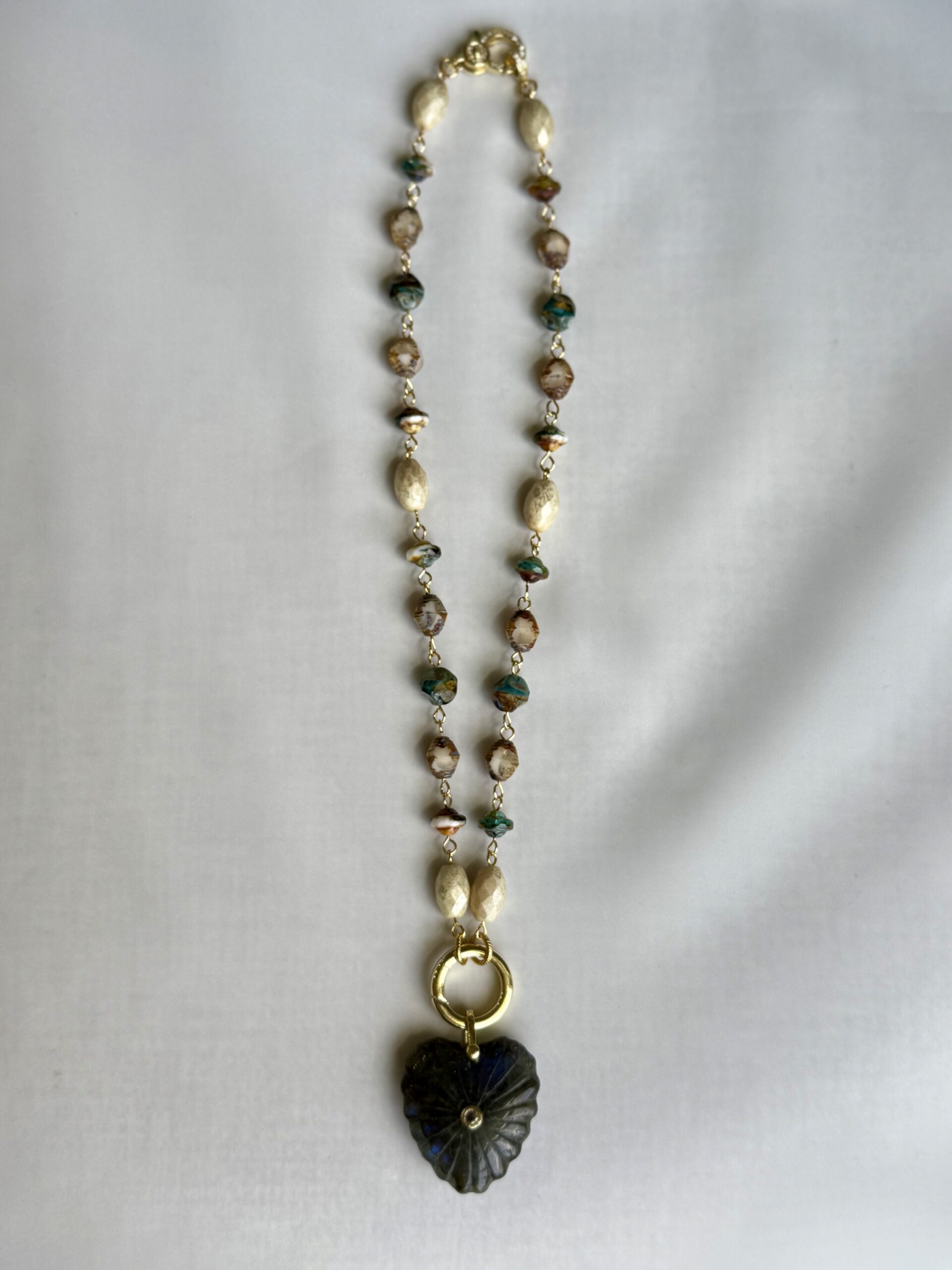 Labradorite Heart Necklace - Image 2