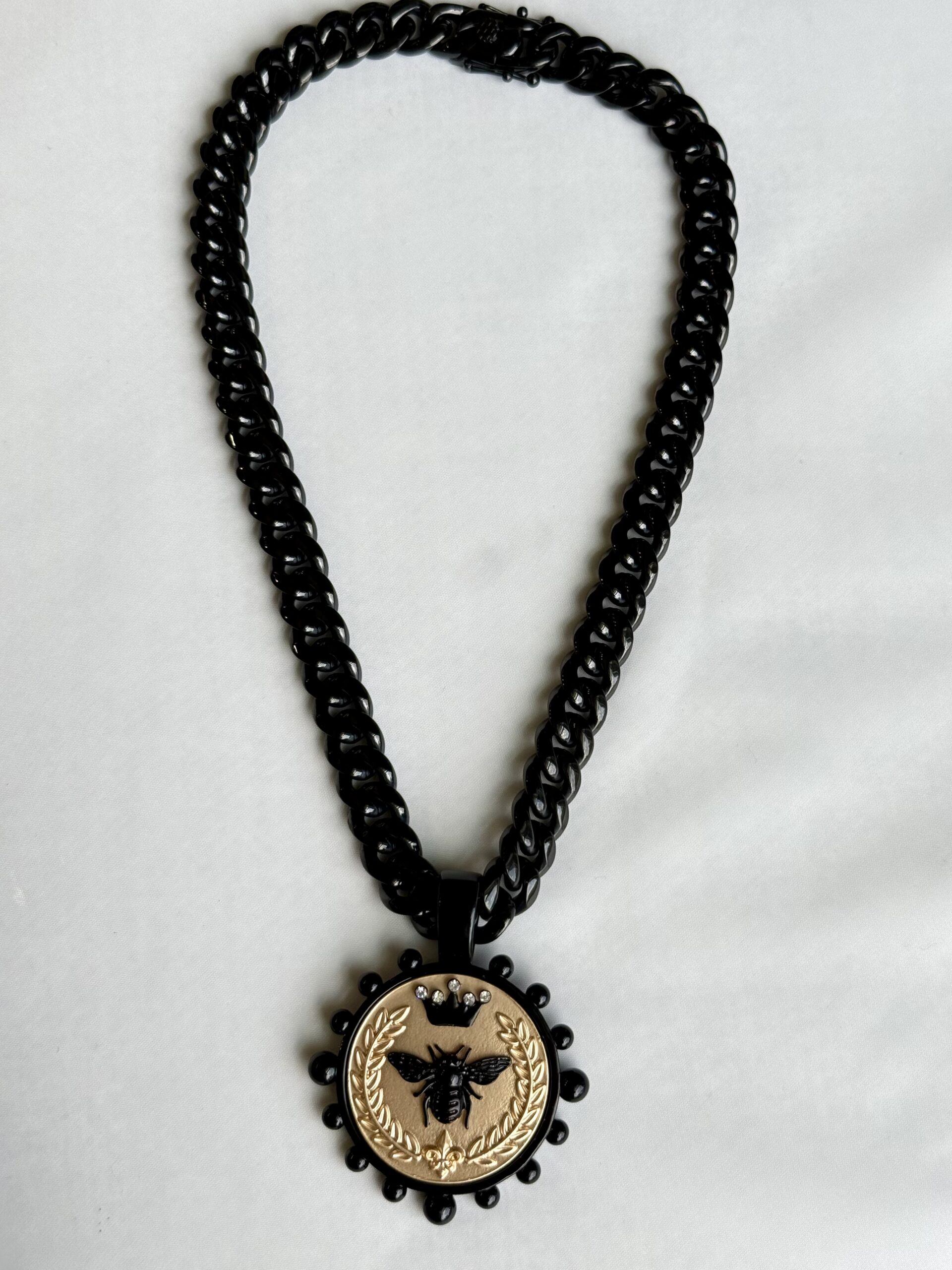 Queen Bee Statement Necklace - Image 3