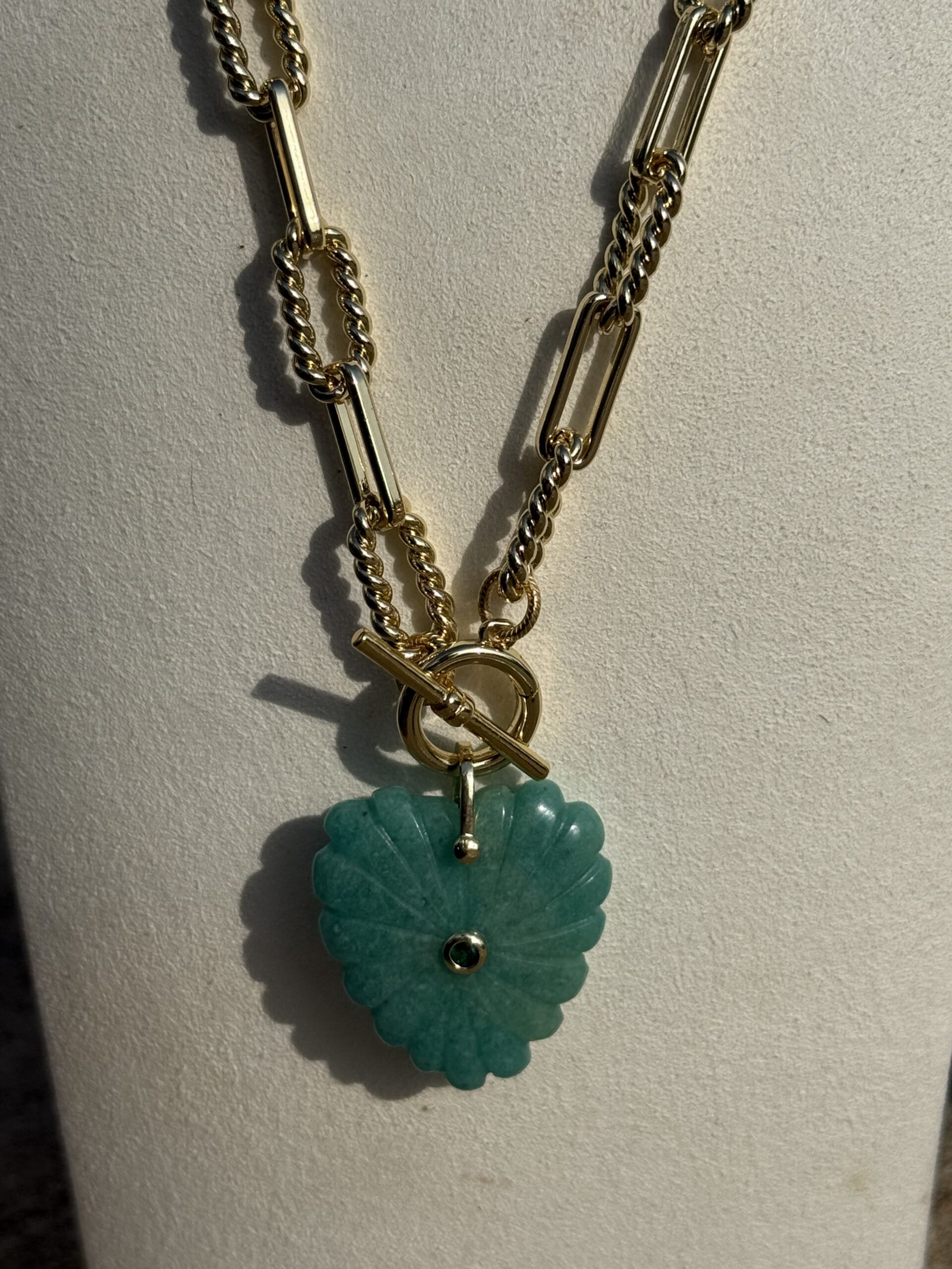 Carved Gemstone Flower Necklace - Image 5