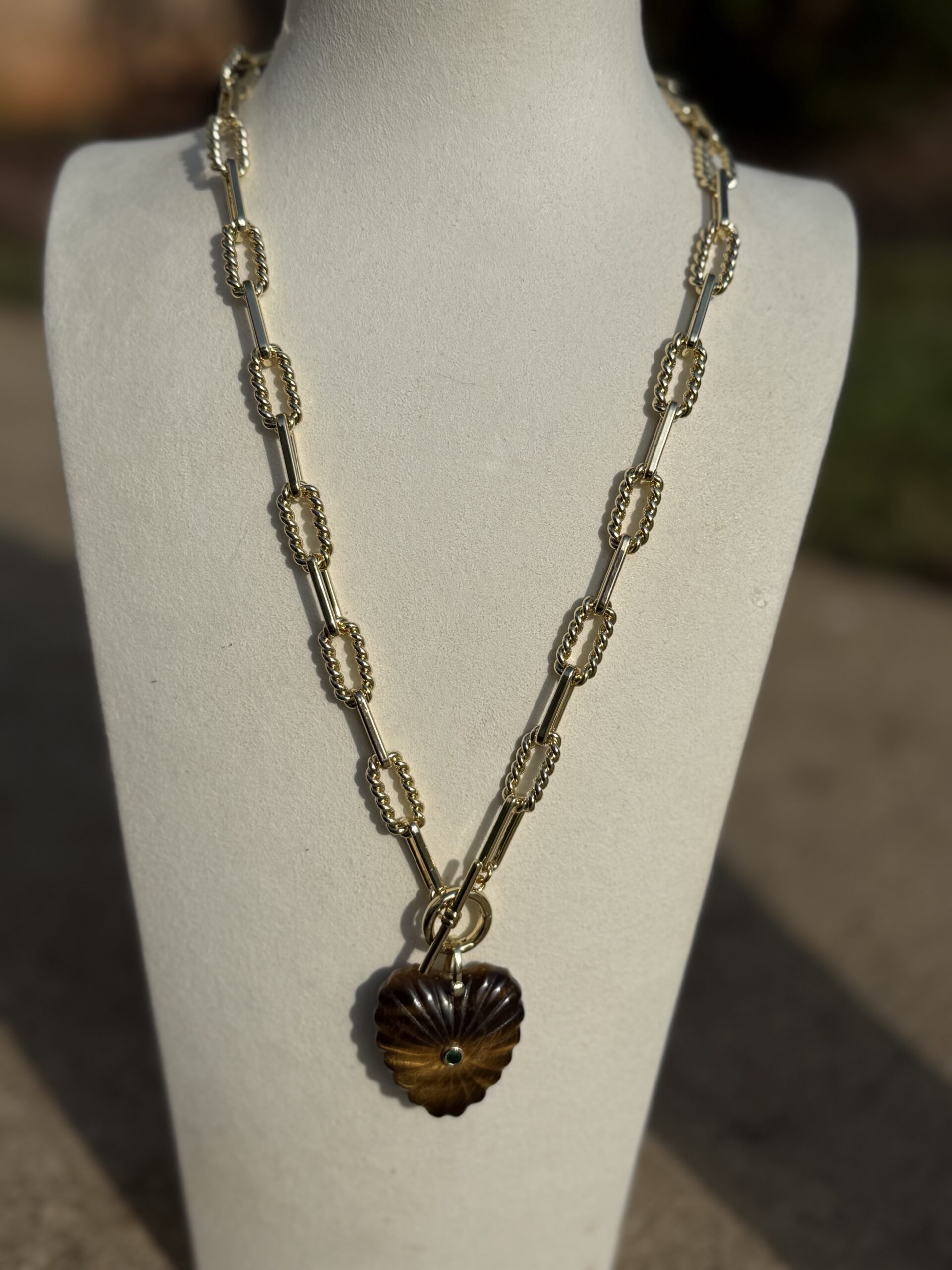 Carved Gemstone Flower Necklace - Image 7