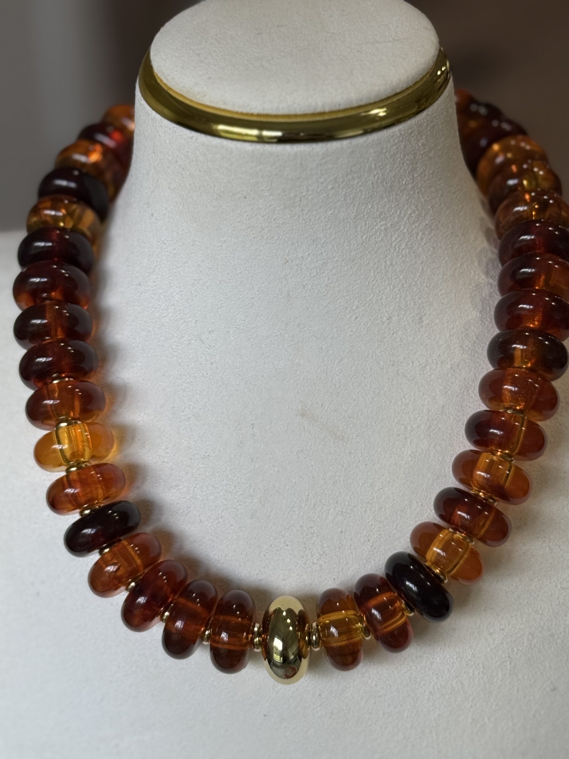 Color Pop Rondelle Lucite Necklace - Image 11