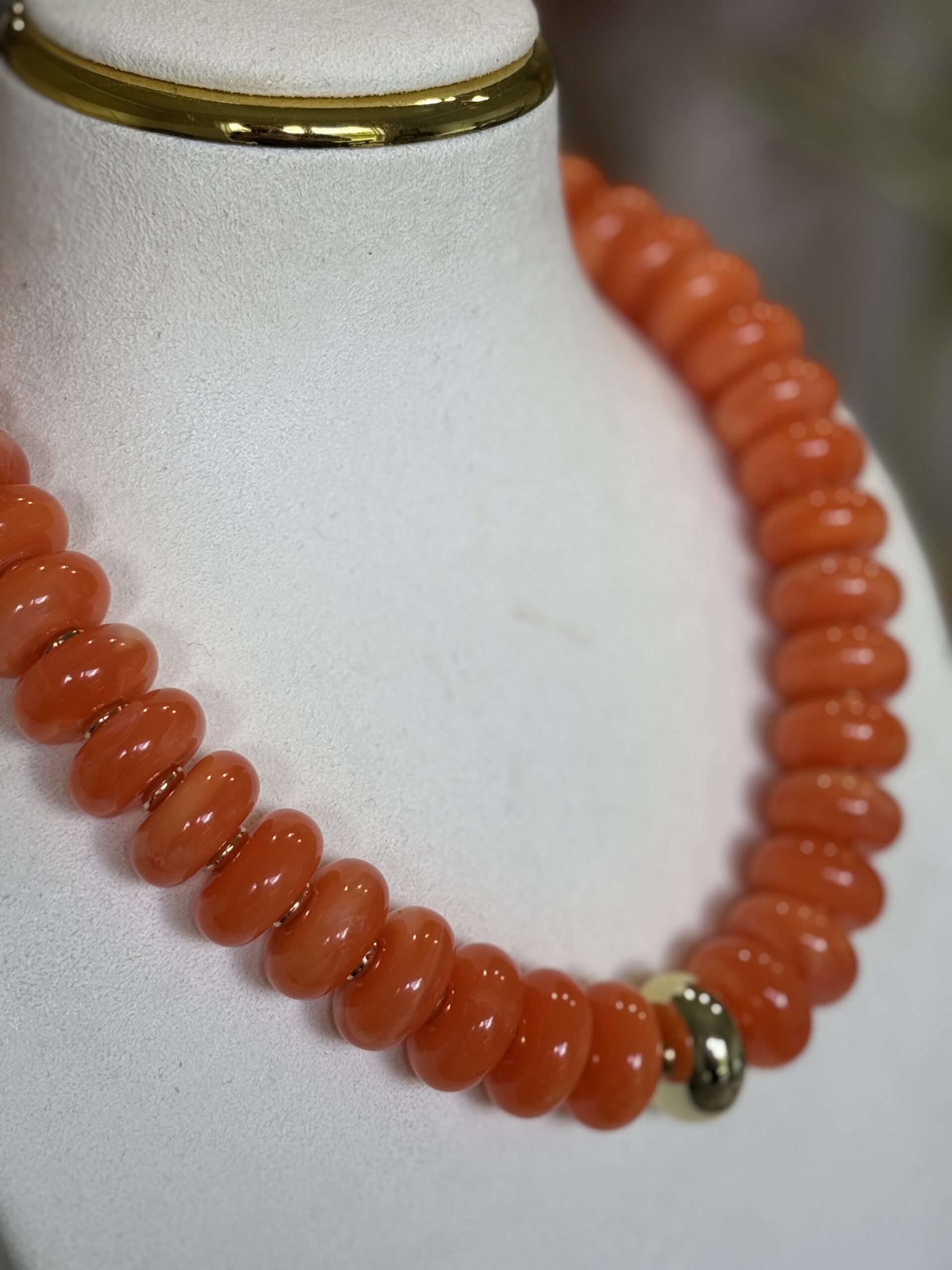 Color Pop Rondelle Lucite Necklace - Image 6