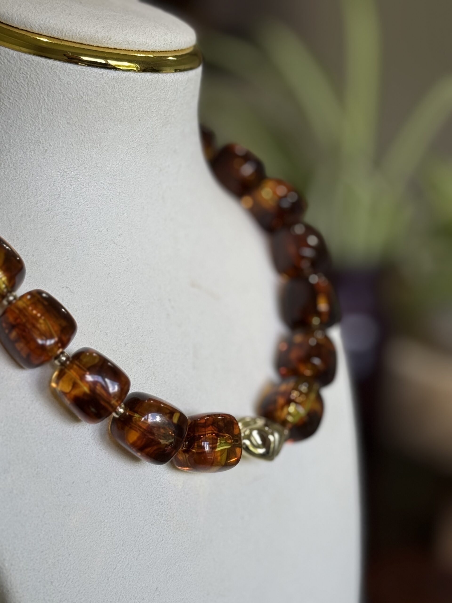 Color Pop Square Lucite Necklace - Image 8