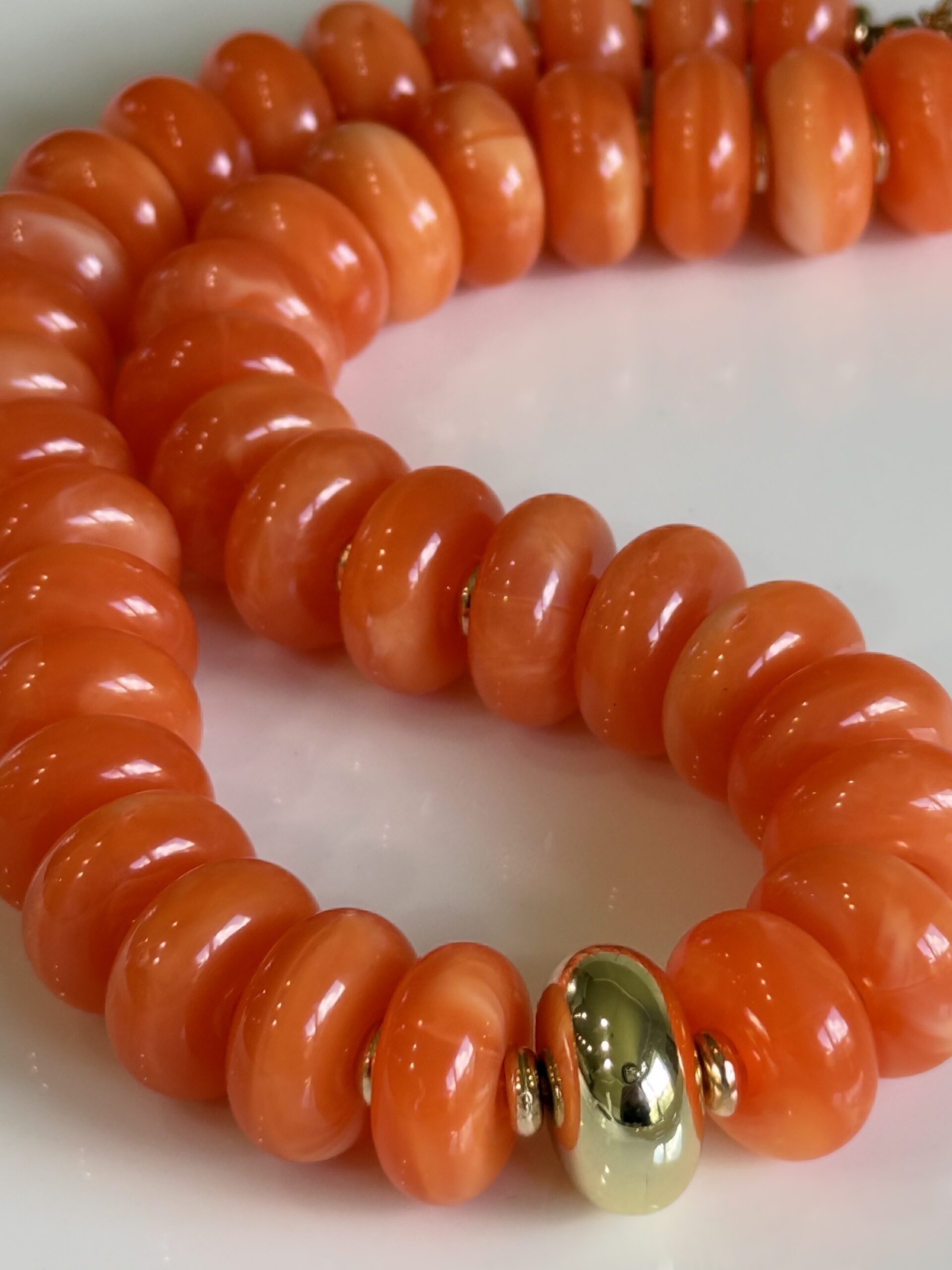 Color Pop Rondelle Lucite Necklace - Image 4